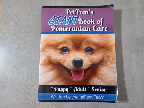 Petpoms giant book - giant, of